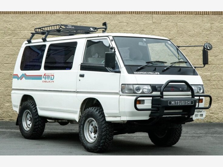 Thumbnail Photo undefined for 1996 Mitsubishi Delica